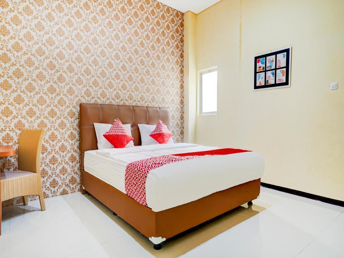 צ'ירבון Oyo 90140 Nginep Yuuk Guest House מראה חיצוני תמונה